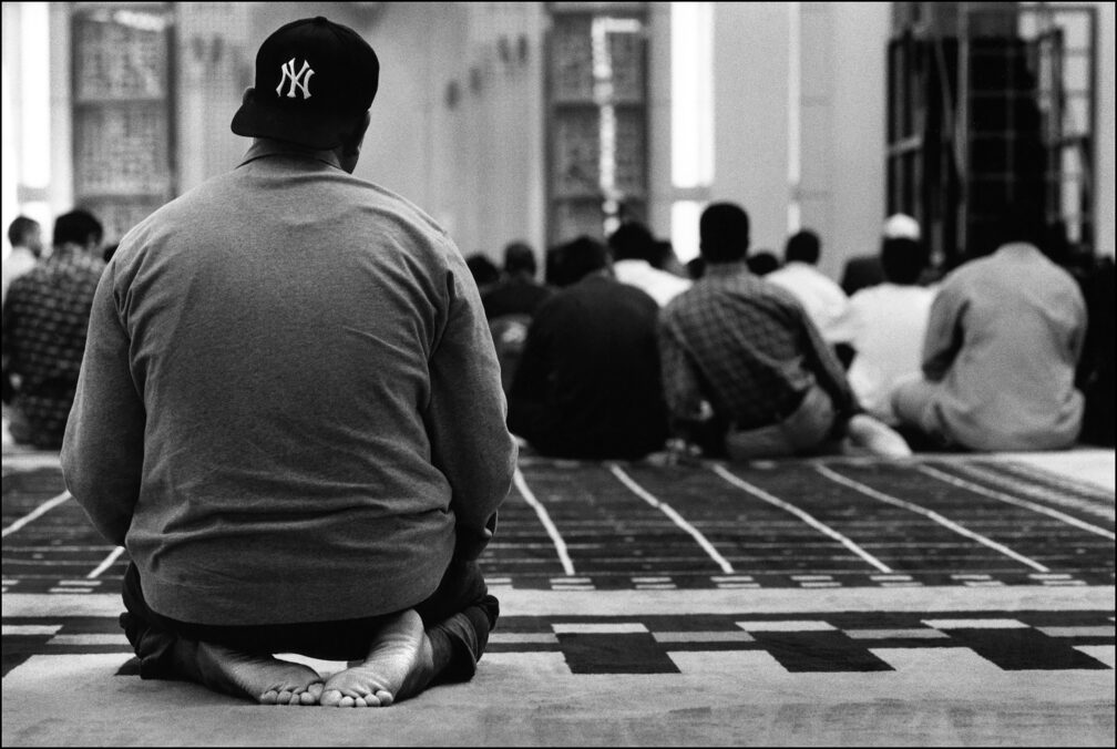 001 ISLAM IN NEW YORK